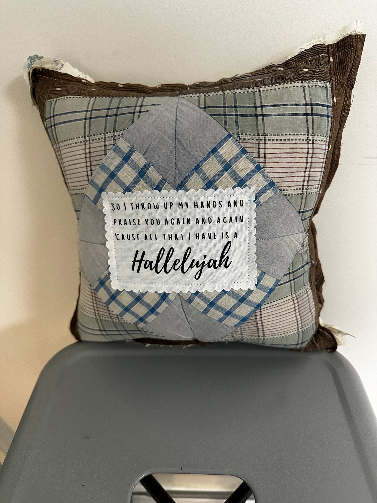 "Hallelujah" Small Quilt Pillow