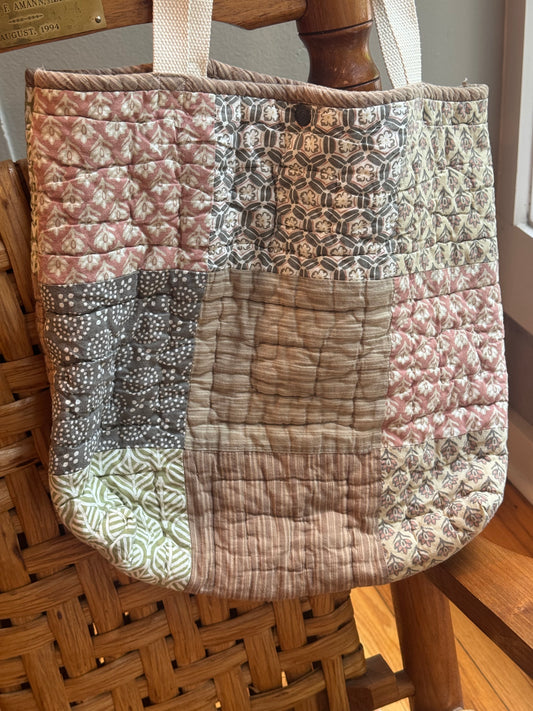 Neutral Floral Tote | Eric Slone
