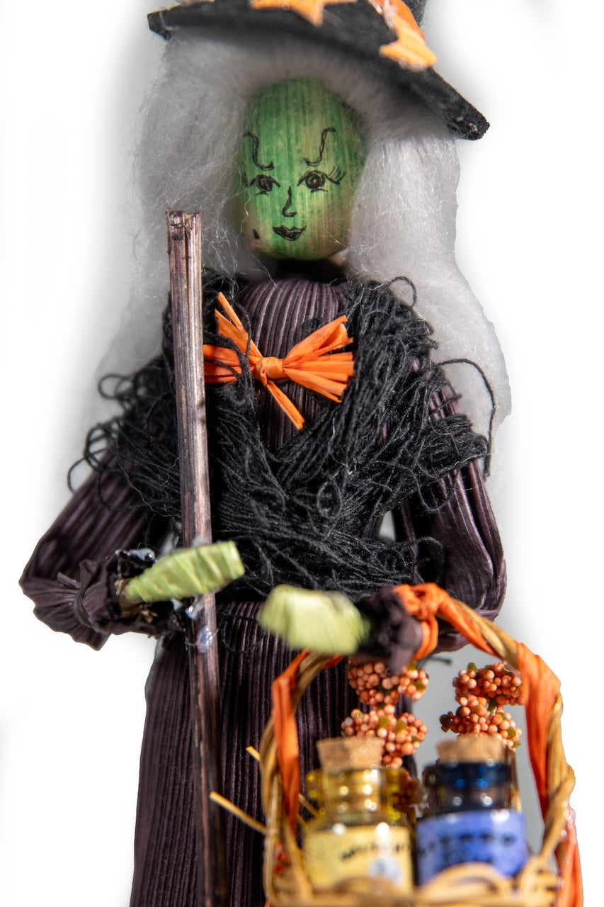 Halloween Witch Cornhusk Doll | Ritchie Cornhusk Dolls